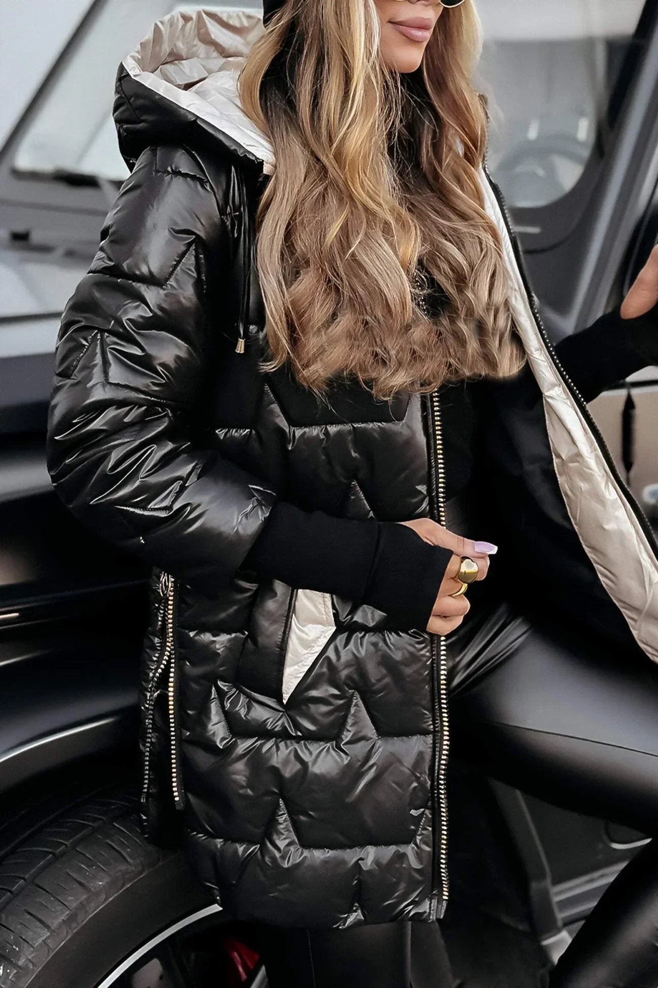 Sophie’s | Elegant Winter Coat